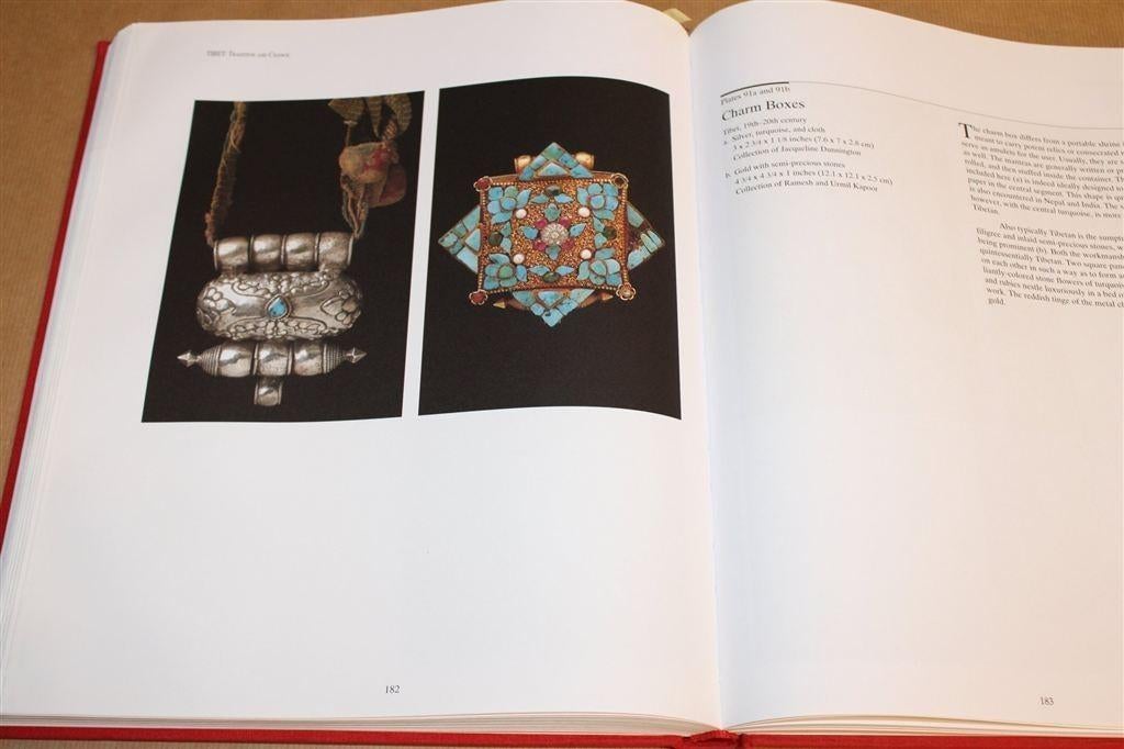 Tibet — Traditie & Verandering in Beeld [1997], Ophalen of Verzenden, Gelezen, Overige onderwerpen