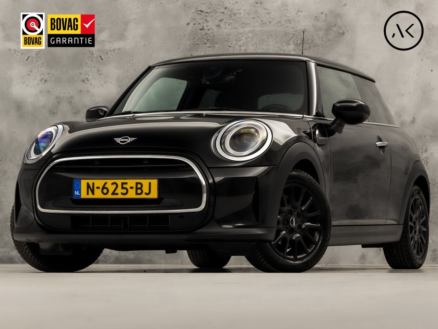 MINI 3-deurs 1.5 Cooper Classic Automaat 136Pk (VIRTUAL COCK, Auto's, 12 maanden, 136 pk, Gebruikt, 4 stoelen