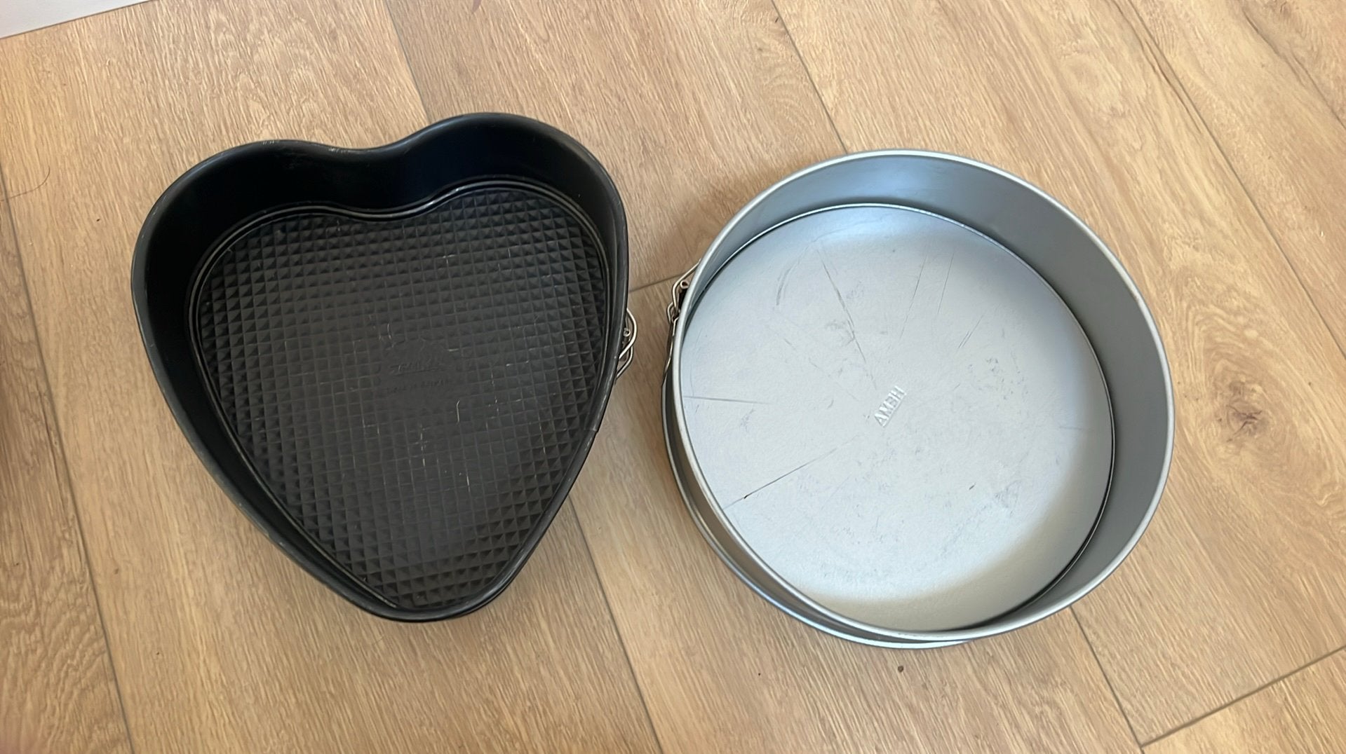 Springvorm Hema 26 cm en hart Zenker, Overige typen, Ophalen of Verzenden, Gebruikt