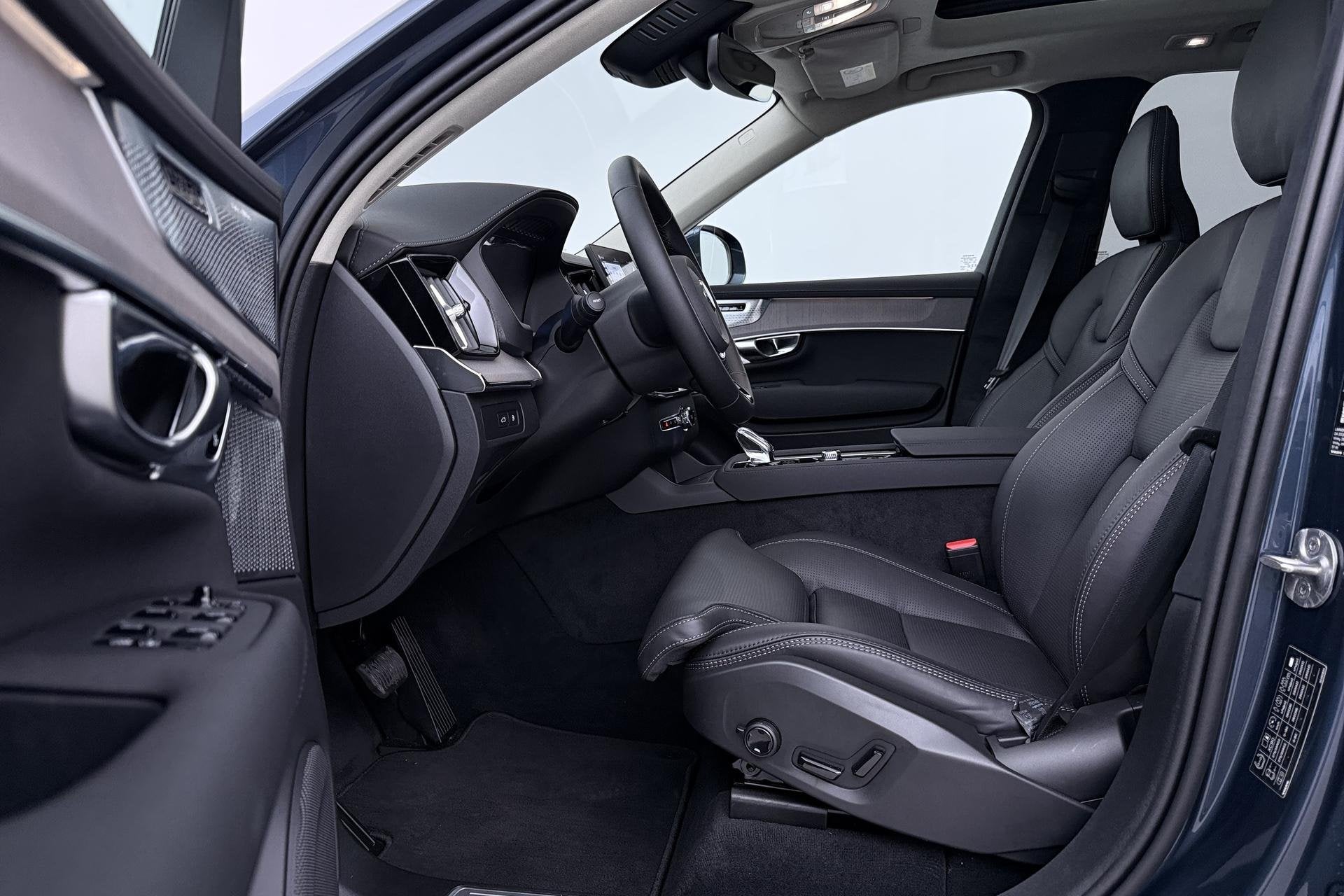 Volvo XC90 T8 Ultra Bright | Luchtvering | B&W | 22 Inch | P, Gebruikt, Euro 6, 1969 cc, Blauw