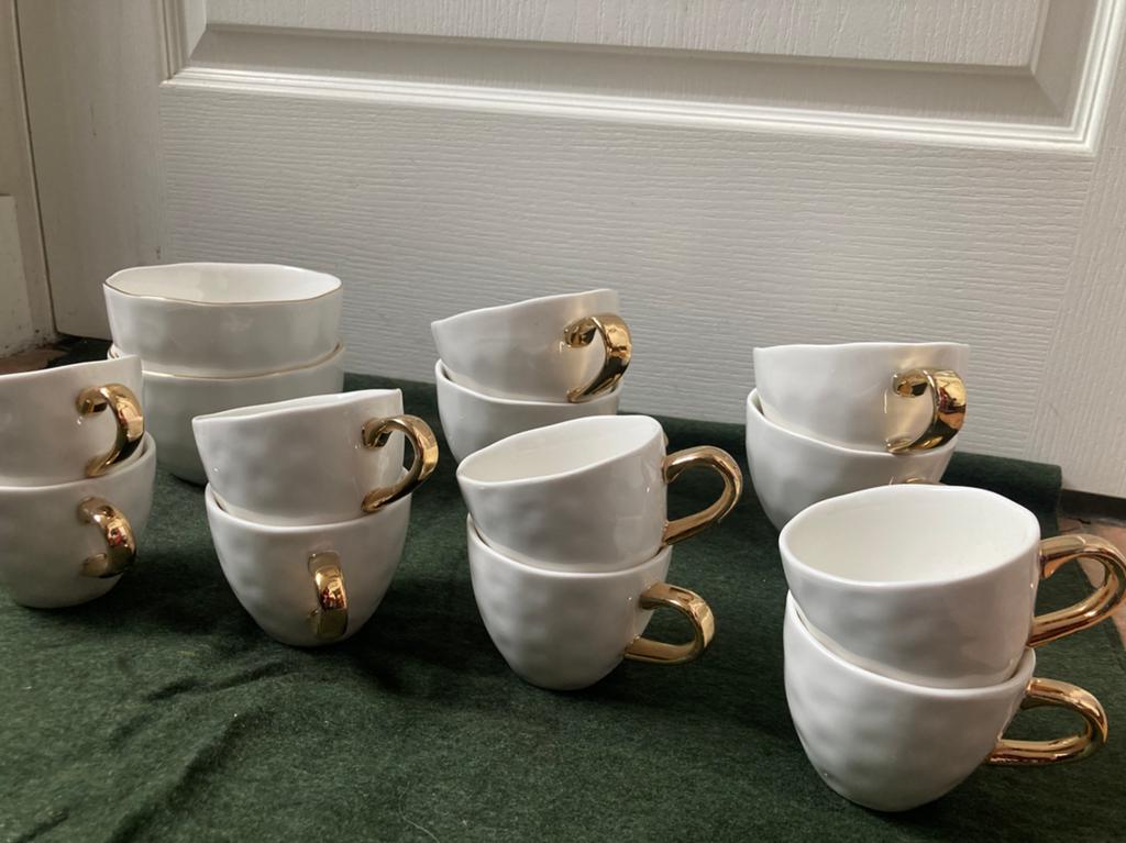 Urban Nature Culture servies, Huis en Inrichting, Ophalen, Zo goed als nieuw, Overige stijlen, Kop(pen) en/of Schotel(s)