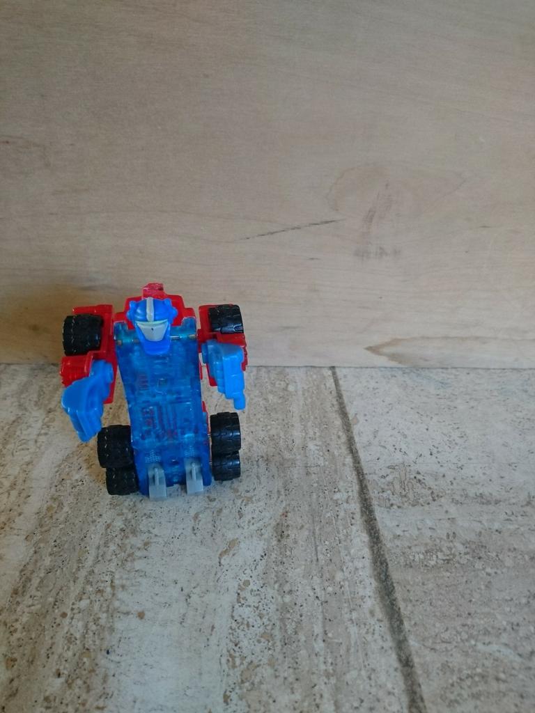 Optimus prime clear, Overige generaties, Ophalen of Verzenden, Gebruikt, Autobots