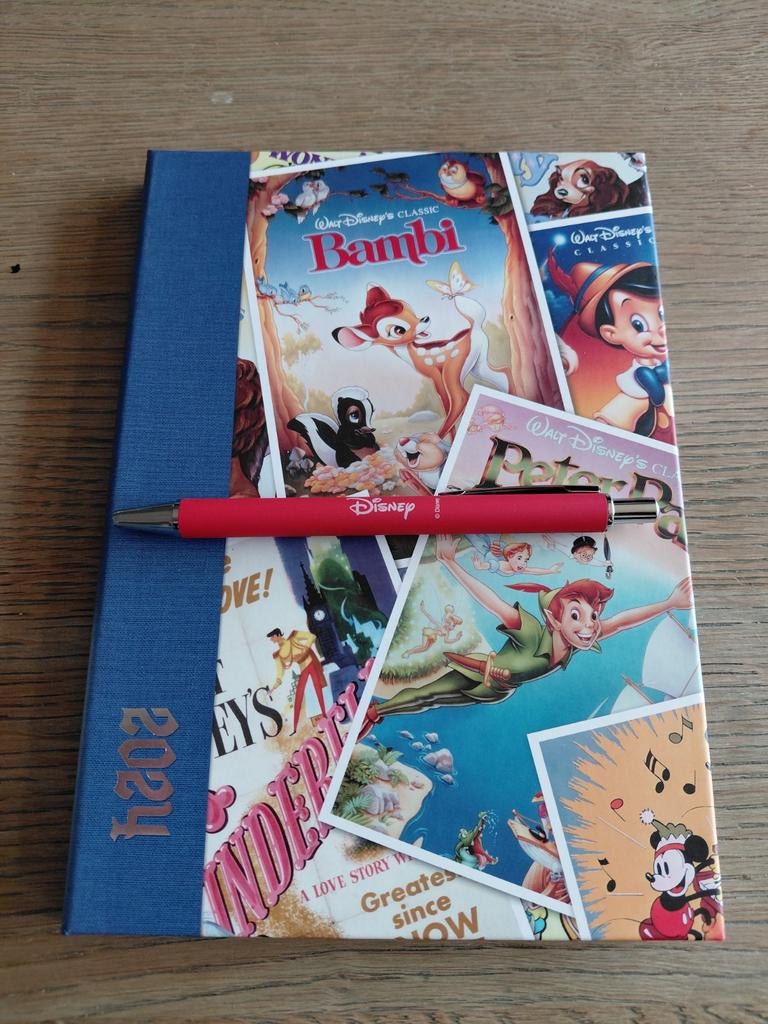 Disney 2024 Agenda ongebruikt en Disney Pen ongebruikt., Ophalen of Verzenden, Nieuw, Pen, Potlood of Stift