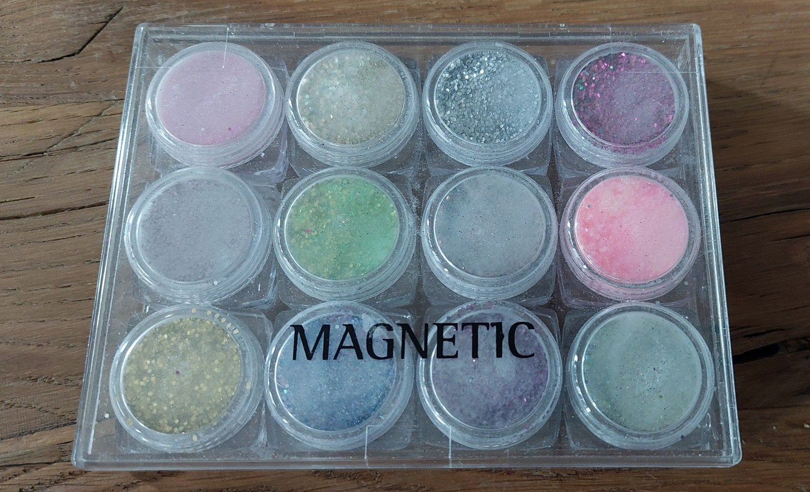 Magnetic acryl 12 potjes Nieuw, Overige kleuren, Ophalen of Verzenden, Zo goed als nieuw, Handen en Nagels