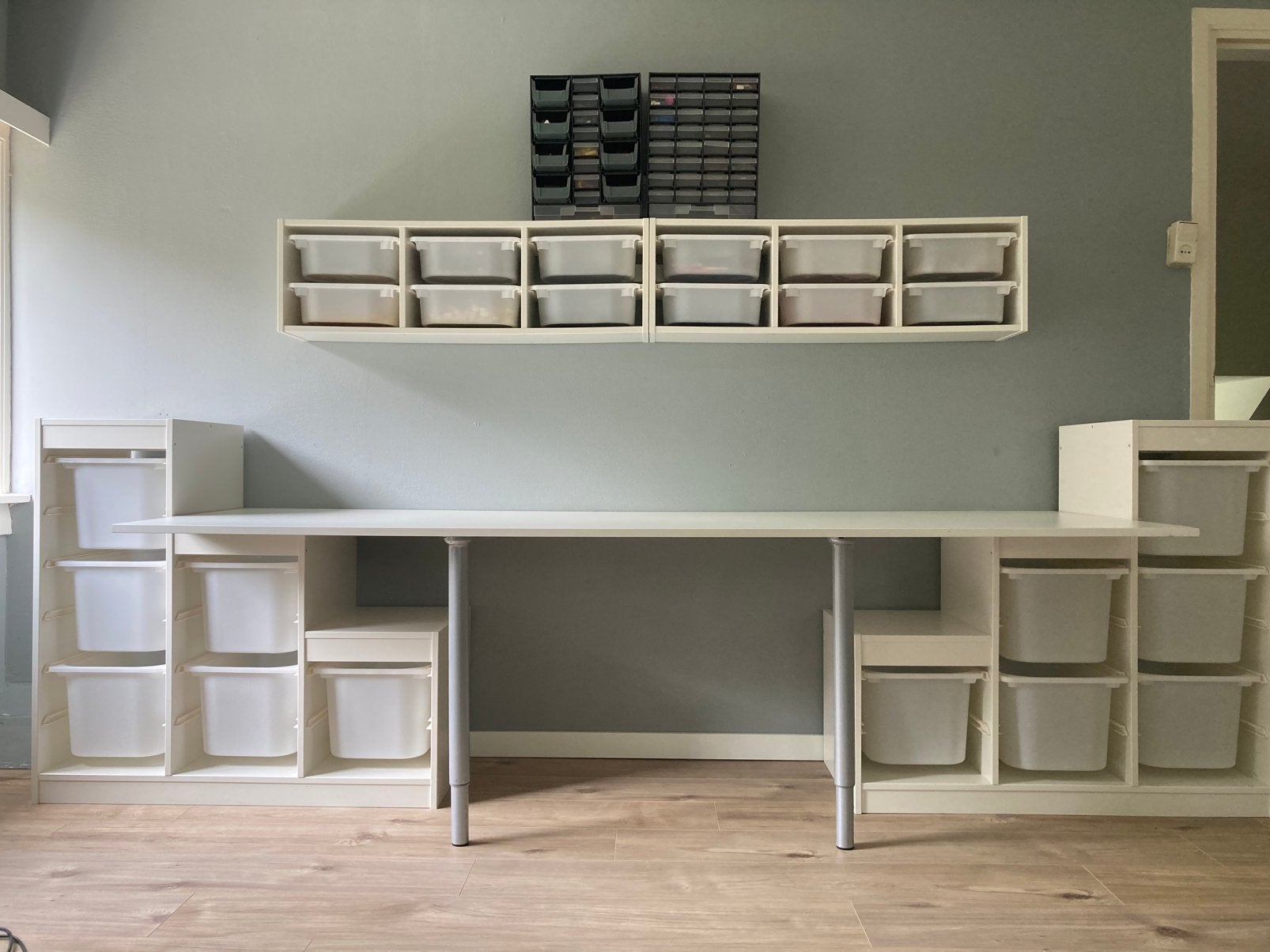 IKEA groot Trofast bureau met kasten, bakken en wandplanken, Ophalen, Opbergruimte, Gebruikt, IKEA
