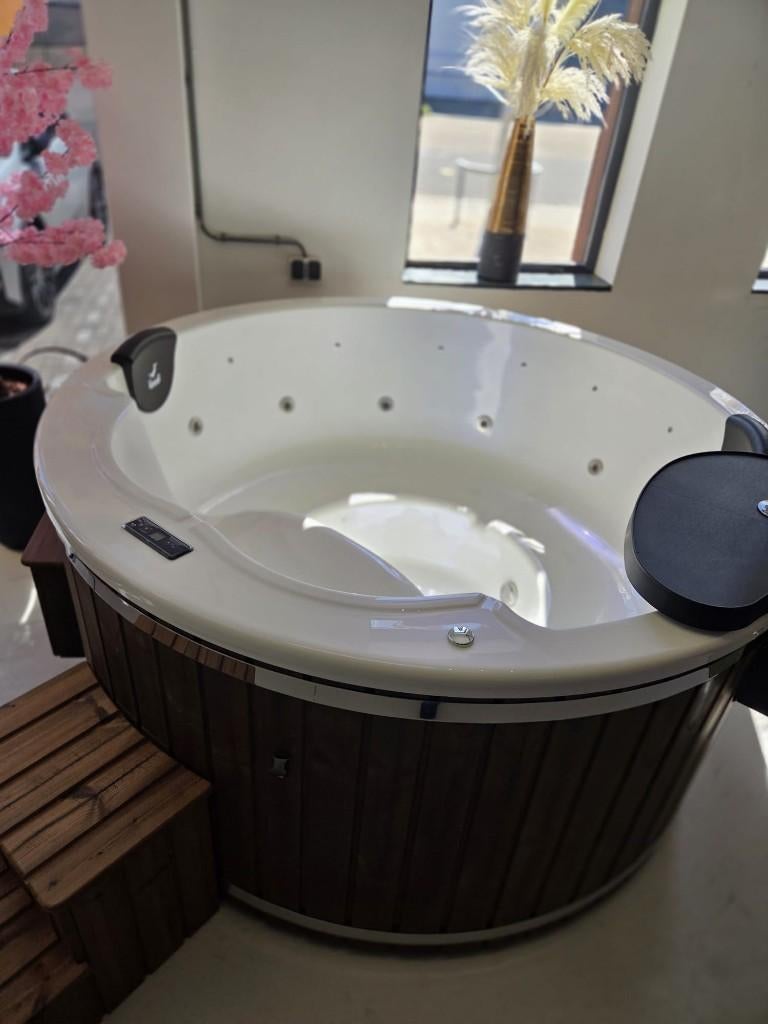 Hottub elektrisch, Ophalen, Trap, Nieuw, Sauna Service