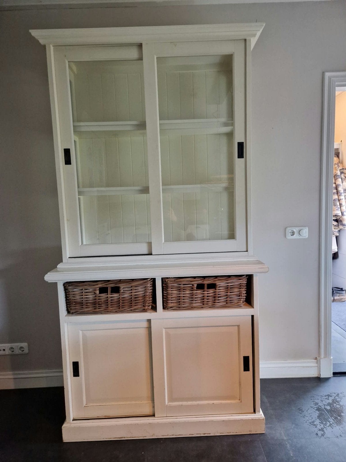 Kast, Ophalen, Gebruikt, 100 tot 150 cm, 200 cm of meer