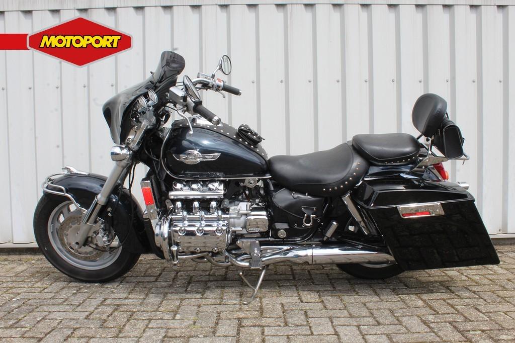 Honda F6 C Valkyrie (bj 1997), Motoren, Chopper, Bedrijf, Mc.benelux@honda-eu.com, Doornveld 180
B-1731  Zellik, BE