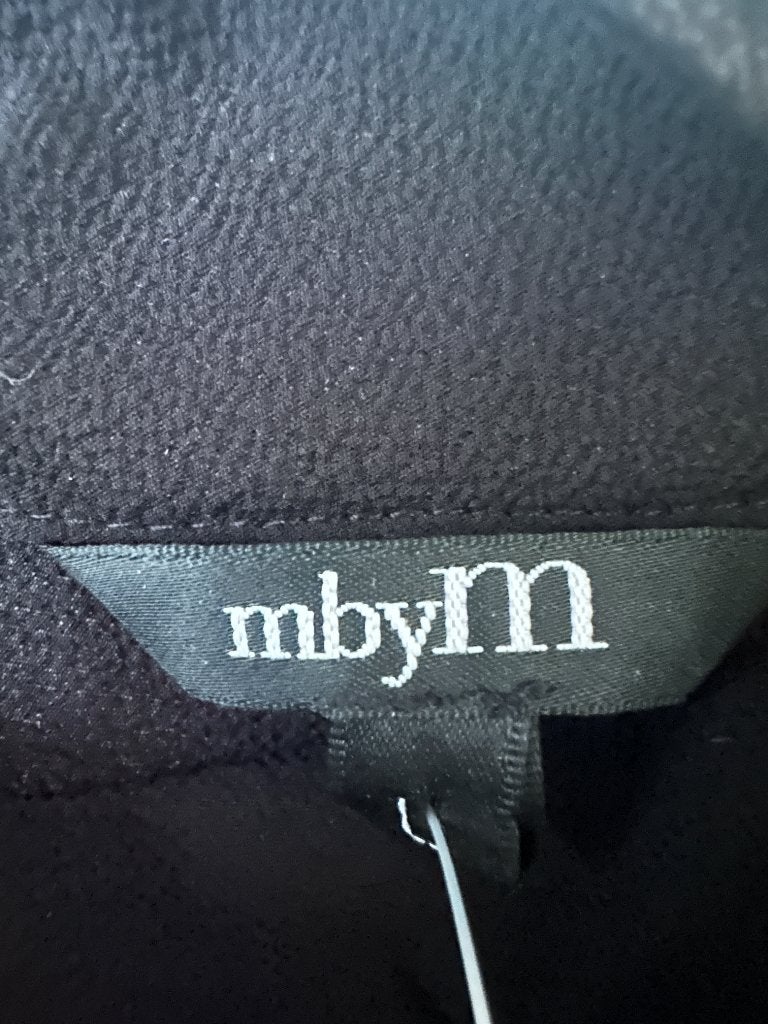MbyM jurk L, Zwart, Ophalen of Verzenden, Zo goed als nieuw, Onder de knie