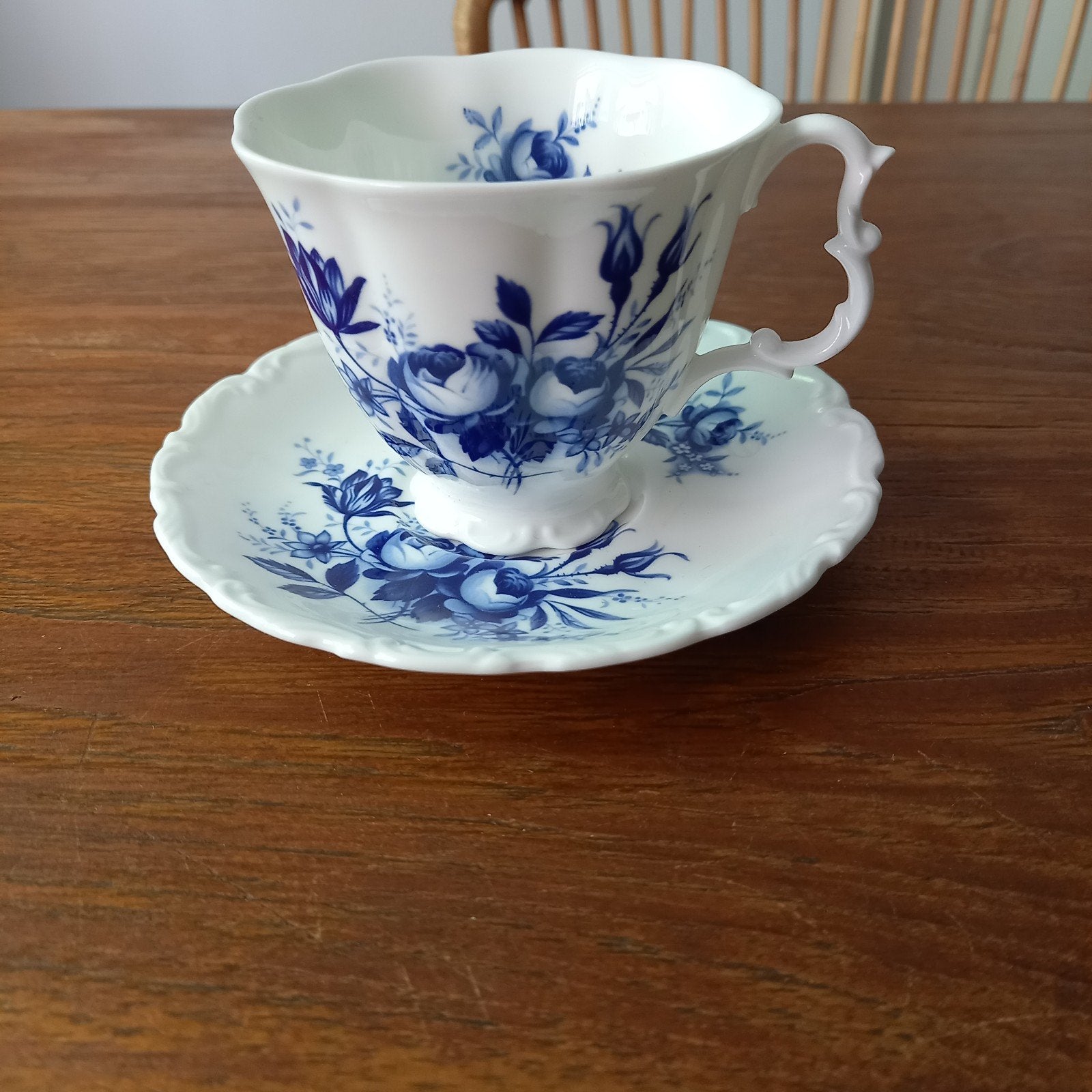 Royal Albert Connaisseur kop en schotel
Zgan jaren 60, Huis en Inrichting, Keuken | Servies, Ophalen of Verzenden