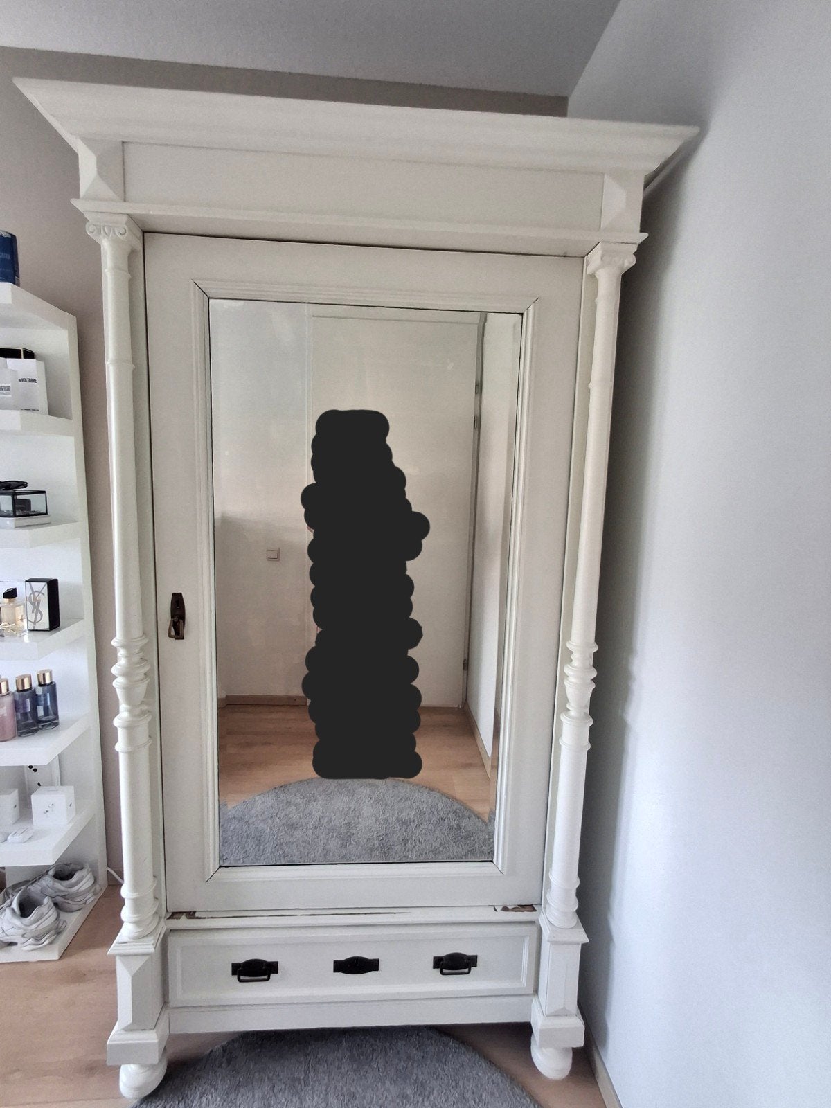 Antieke kledingkast met spiegel en lades, Huis en Inrichting, Gebruikt, Met lade(s), 150 tot 200 cm, 25 tot 50 cm