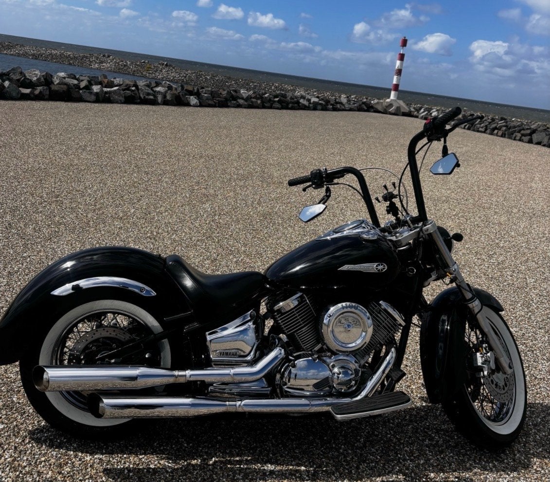Yamaha Dragstar 1100 custom - Stoere looks, zwaar geluid, 2 cilinders, Sportuitlaat, Chopper, Gebruikt