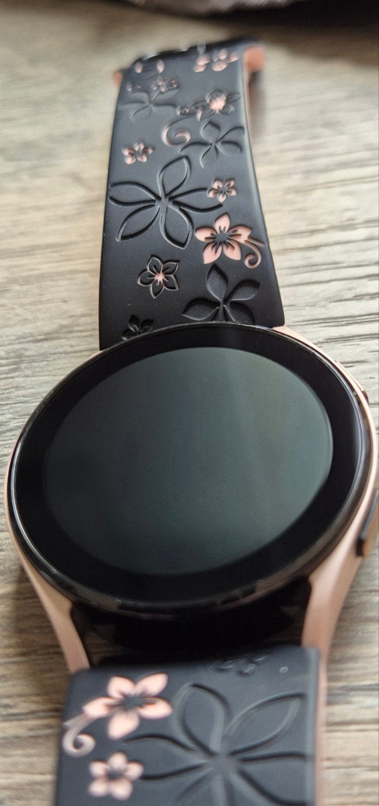 Samsung Galaxy Watch 4 - Rose Goud met extra bandjes, Ophalen, Gebruikt, Samsung, Conditie