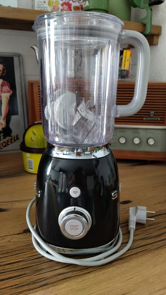 Te koop SMEG blender GERESERVEERD!, Ophalen of Verzenden, Gebruikt, Blender