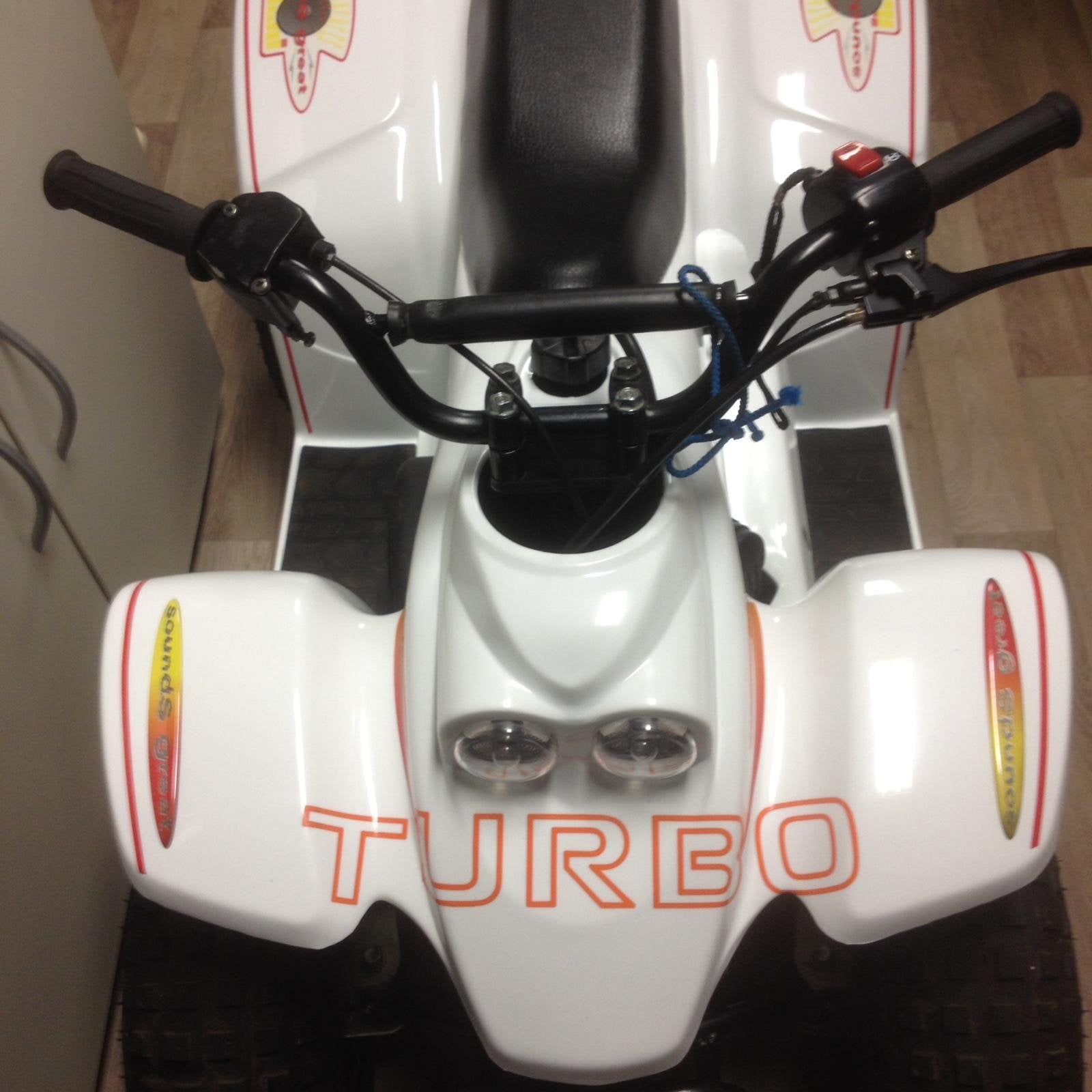 SMC Cub 50 kinderquad - Benzine- Wit - 50cc tweetakt