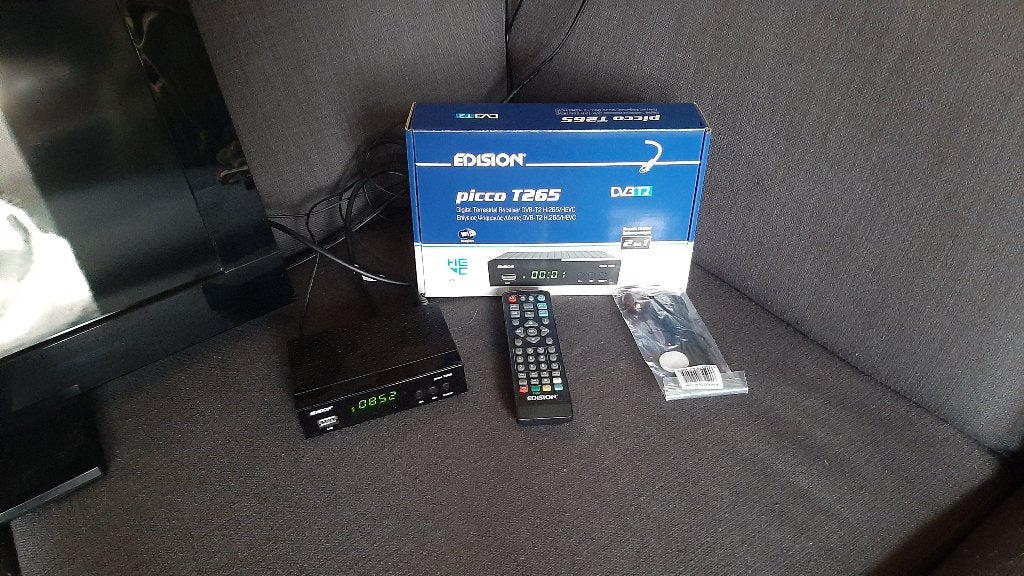 Edision Picco T265 DVB-T2-ontvanger incl. toebehoren, Ophalen of Verzenden, Zo goed als nieuw, Decoder