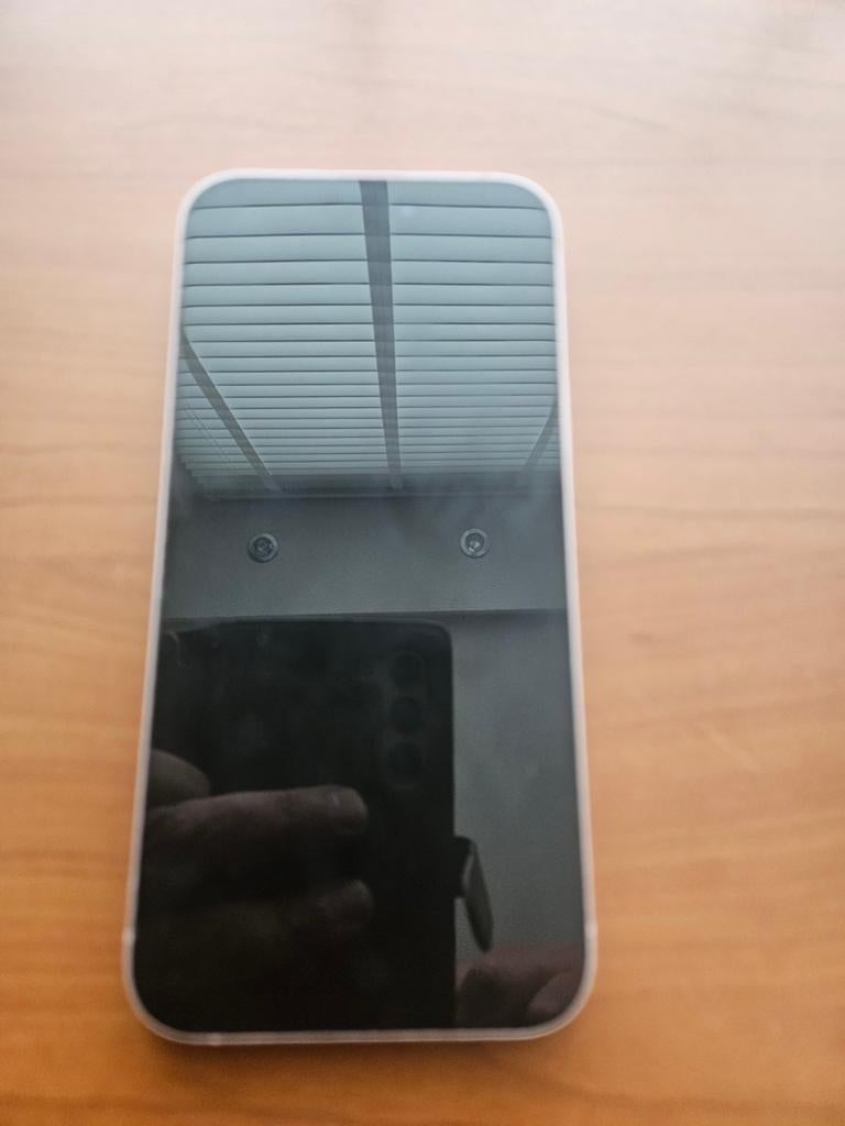 Apple iPhone 15 plus(128 GB) - Roze - Gebarsten achterkant, Ophalen of Verzenden, Zonder abonnement, 85 %, IPhone 15 Plus
