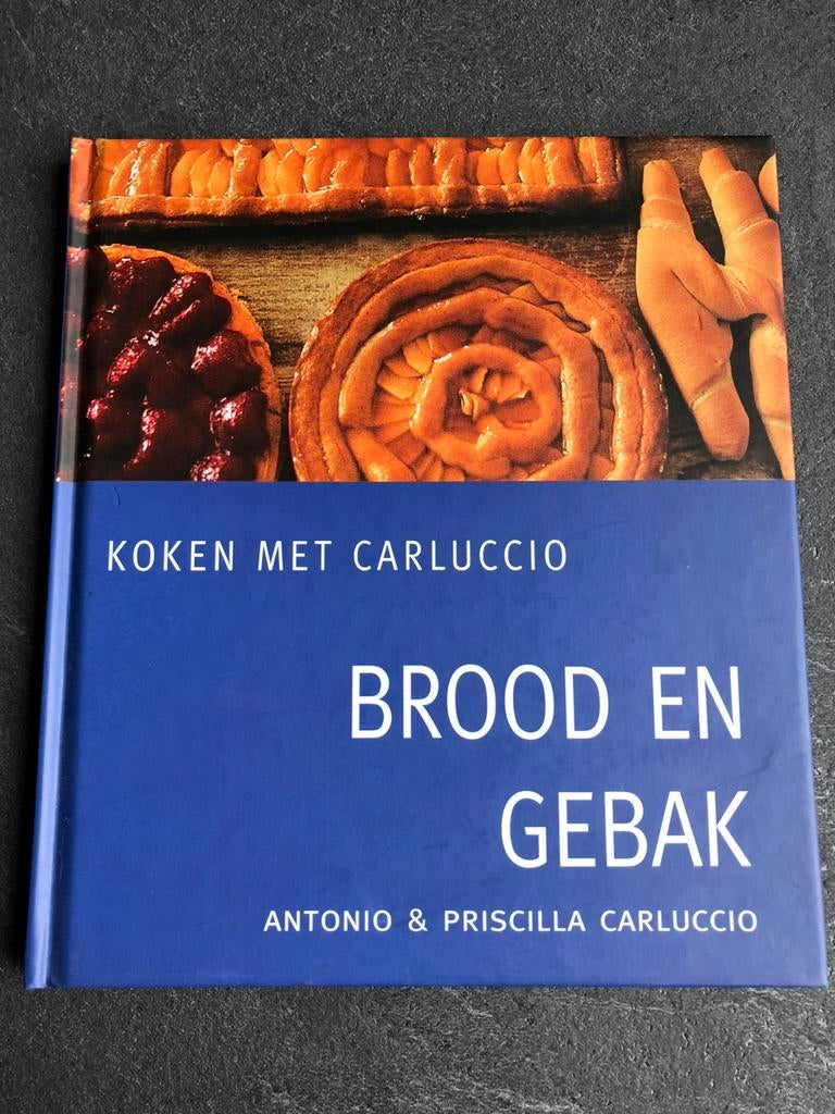 Brood en gebak, koken met Carluccio / Priscilla Carluccio, Priscilla Carluccio, Ophalen of Verzenden, Zo goed als nieuw, Nederland en België