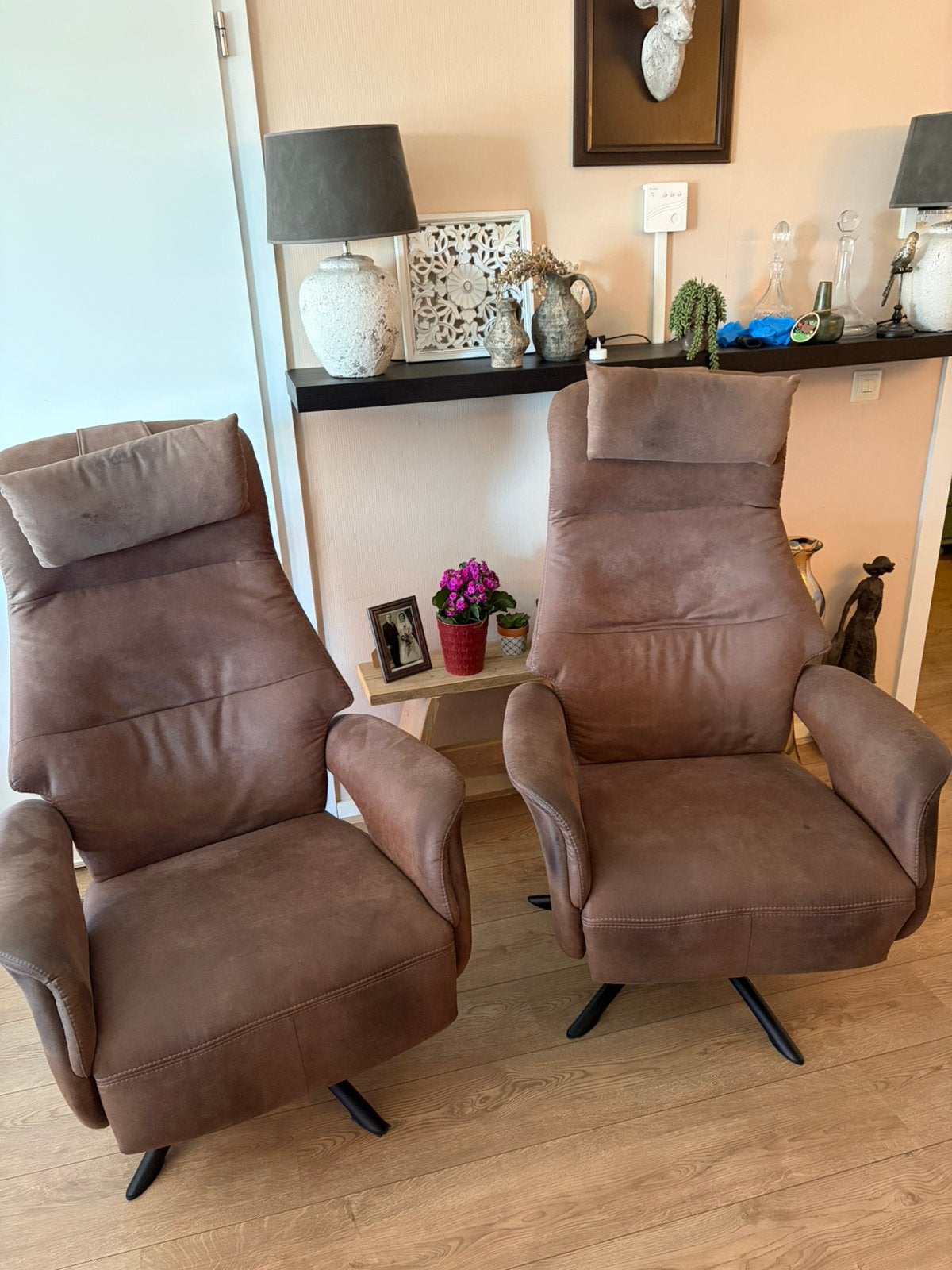 2 relaxstoelen, Huis en Inrichting, Fauteuils, Ophalen, Zo goed als nieuw, 75 tot 100 cm, Minder dan 50 cm