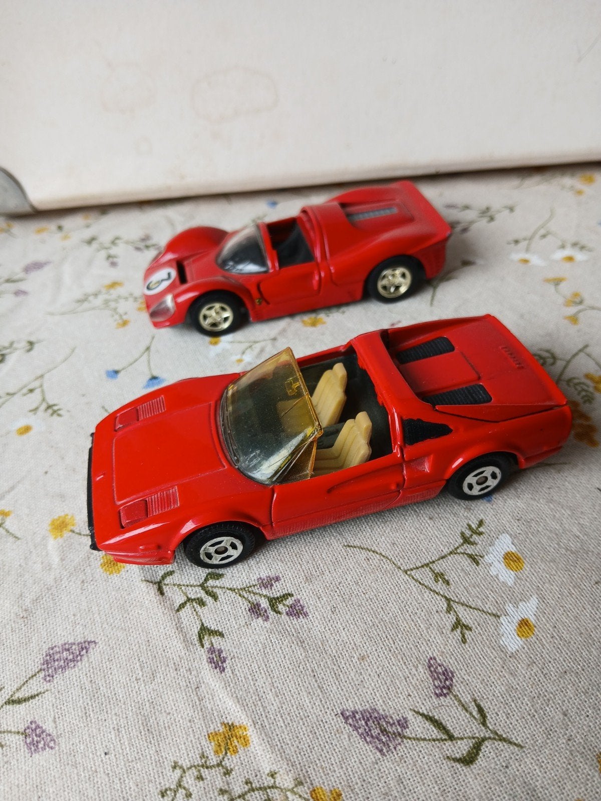 Ferrari 330 P4 en 308 GTS Corgi toys, samen:, Ophalen of Verzenden, Gebruikt, Auto, Corgi