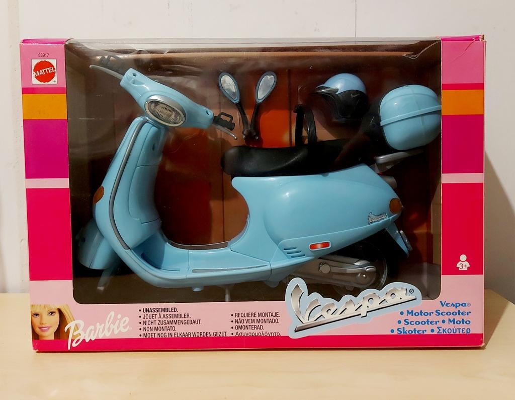 Barbie Vespa Scooter, Verzamelen, Poppen, Ophalen of Verzenden, Nieuw, Pop