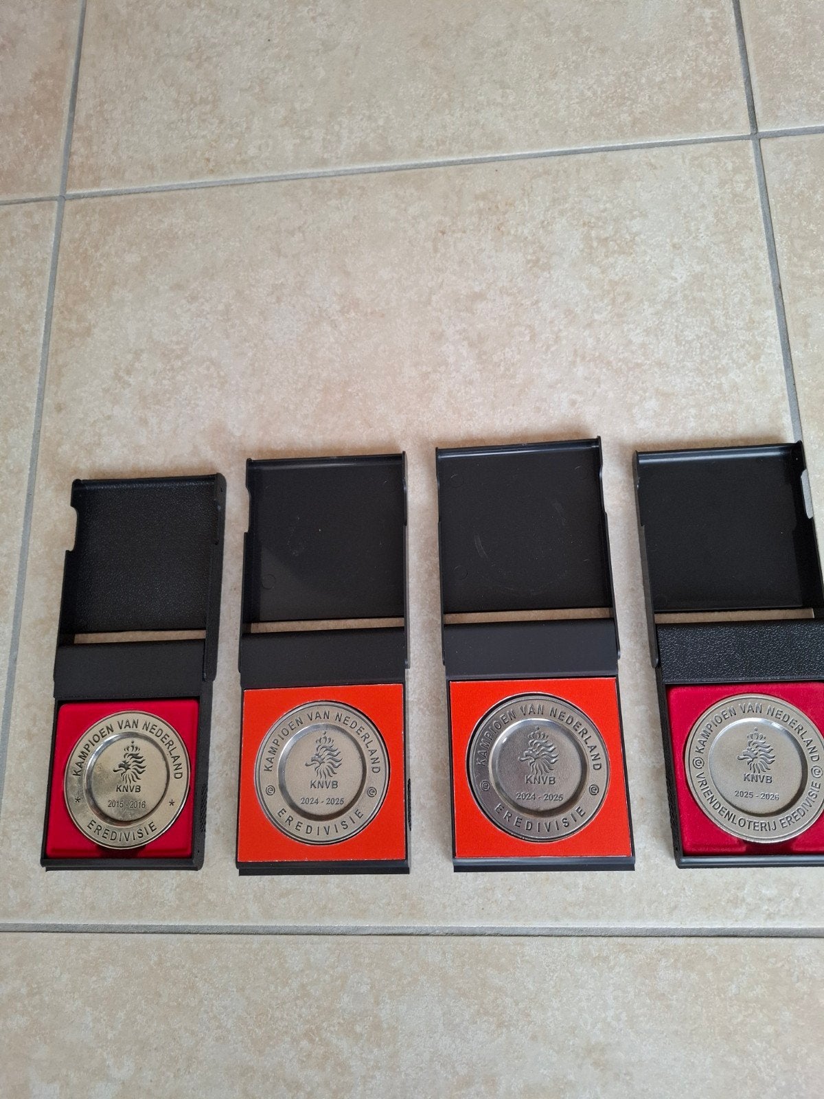4 psv kampioenschaaltjes, Ophalen, Overige materialen