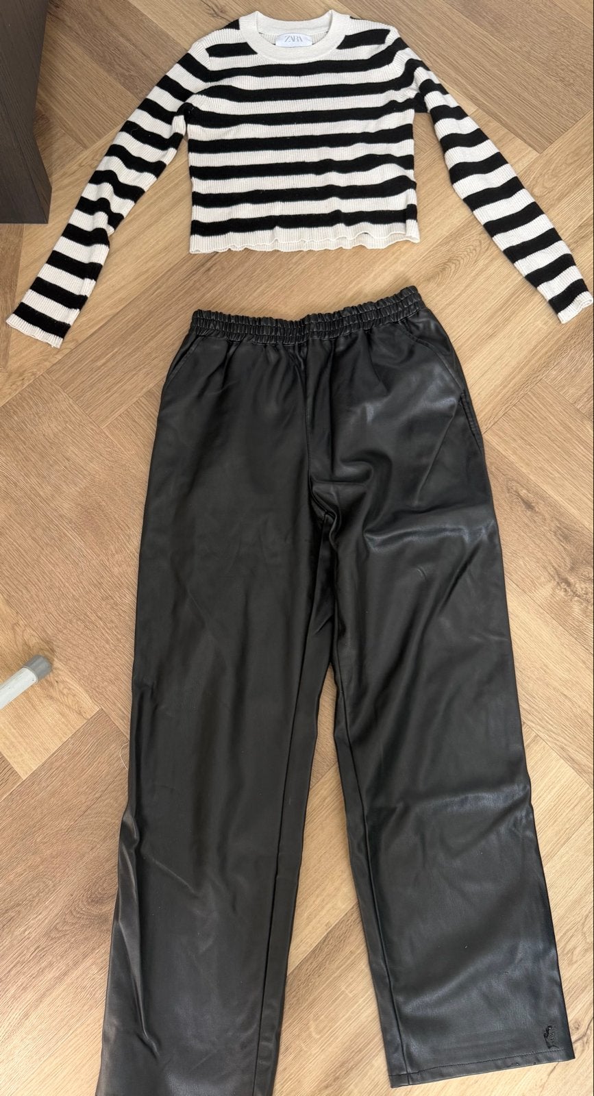 Zara gestreepte trui en MNG leren broek set - Maat 164, Ophalen of Verzenden, Gebruikt, Jongen of Meisje, Setje