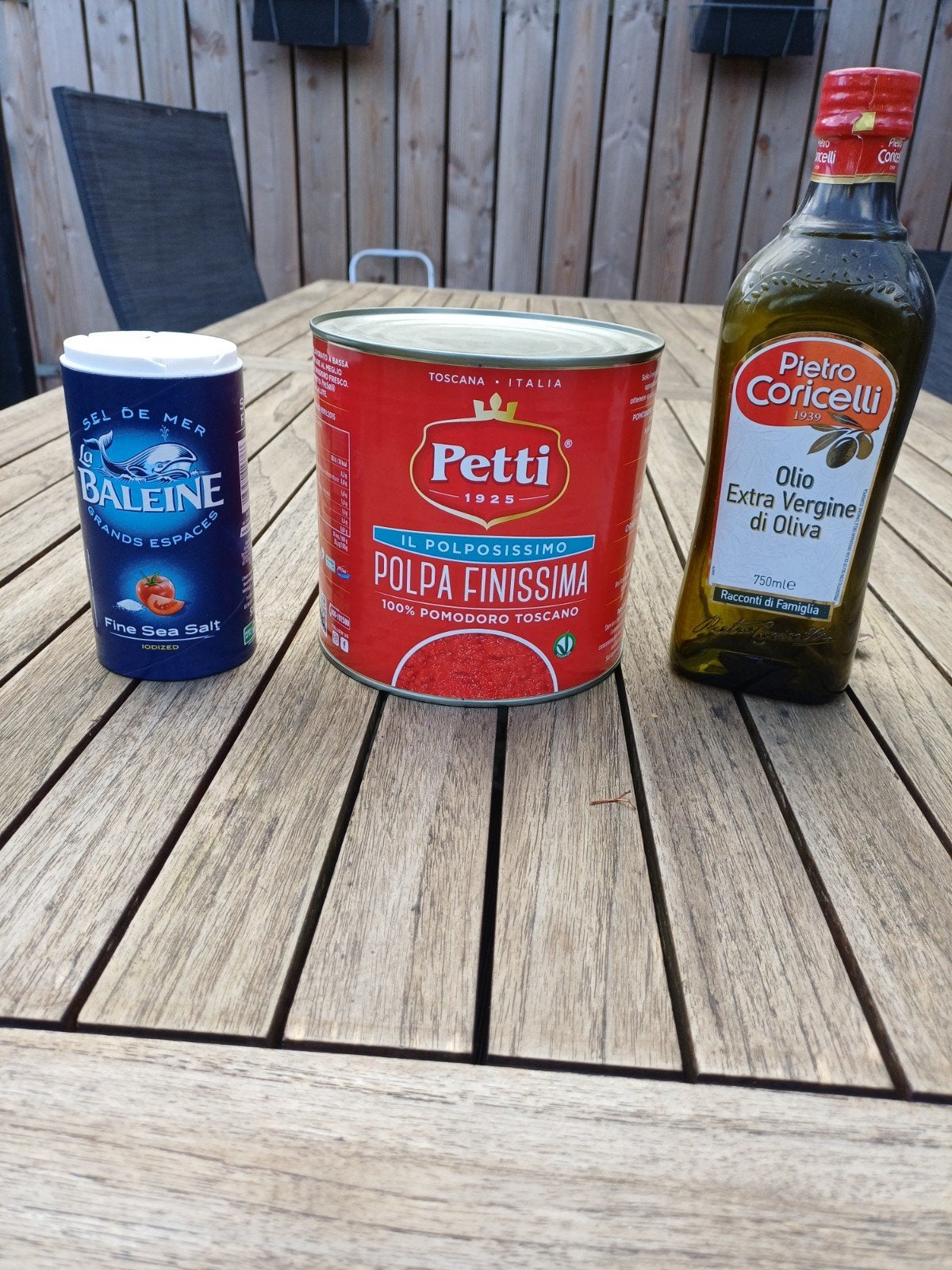 zout dummy ,olio extra vergine di oliva dummy, tomaten pure, Ophalen of Verzenden