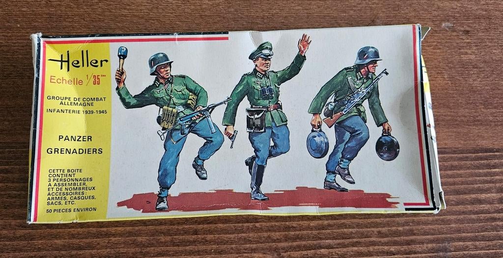 Heller Panzer Grenadiers WOII Figurenset 1/35, Ophalen of Verzenden, Nieuw, 1:35 tot 1:50, Figuur of Figuren