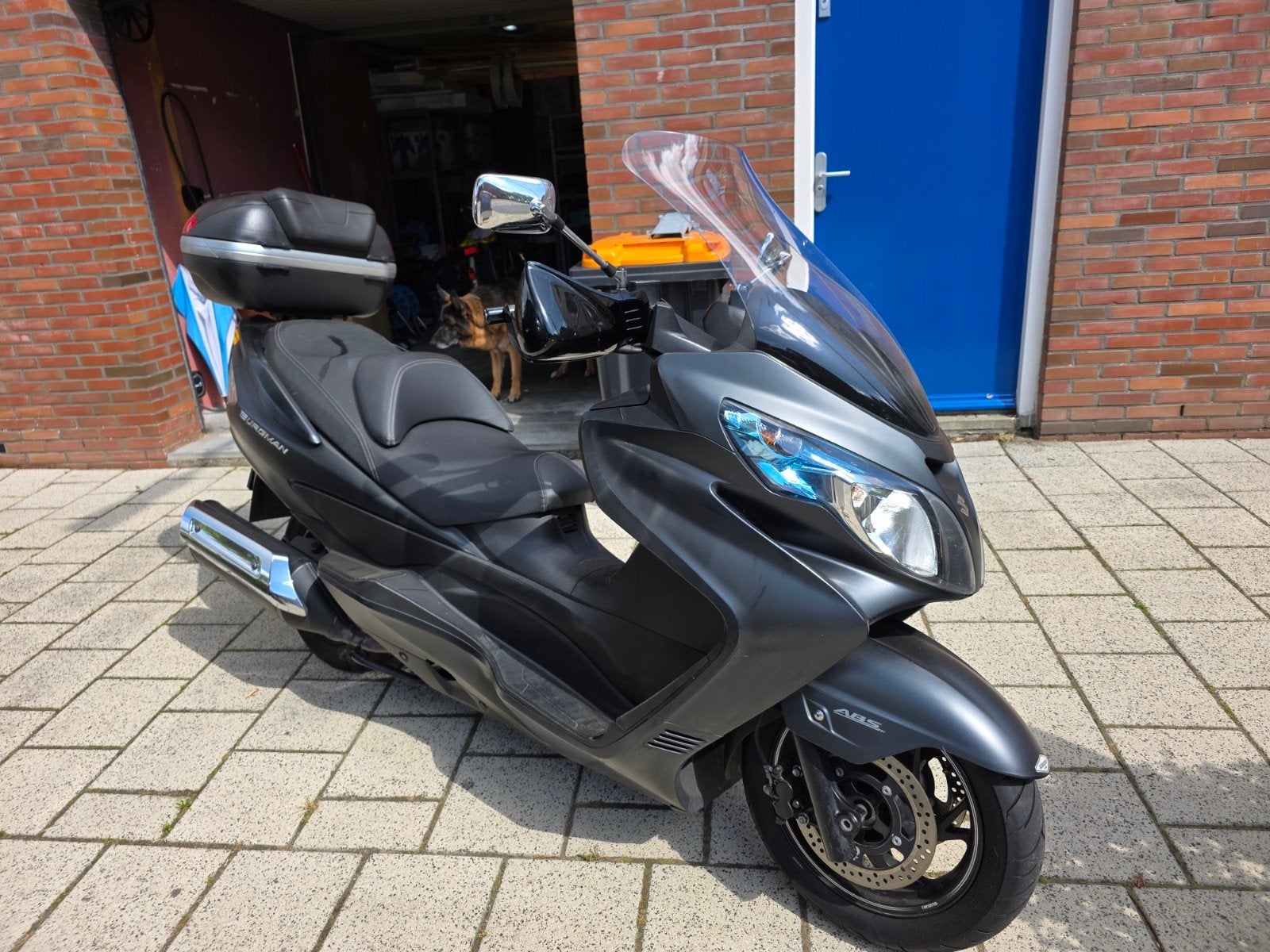 Susuki Burgman 400 ABS bj 2016 incl. opbergkoffer, Motoren, Motoren | Suzuki, 400 cc, Scooter, Occasion, Motorrijbewijs A
