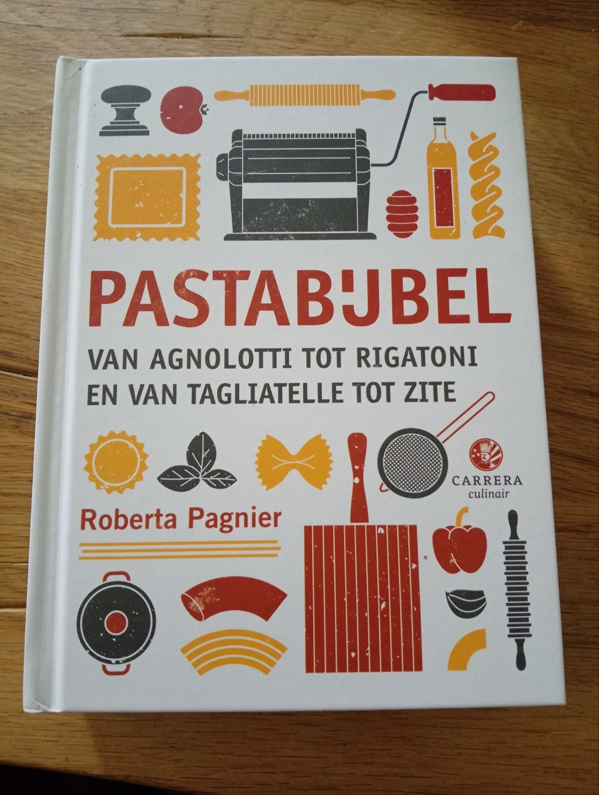 Pastabijbel: Van Agnolotti tot Rigatoni - Roberta Pagnier, Ophalen of Verzenden