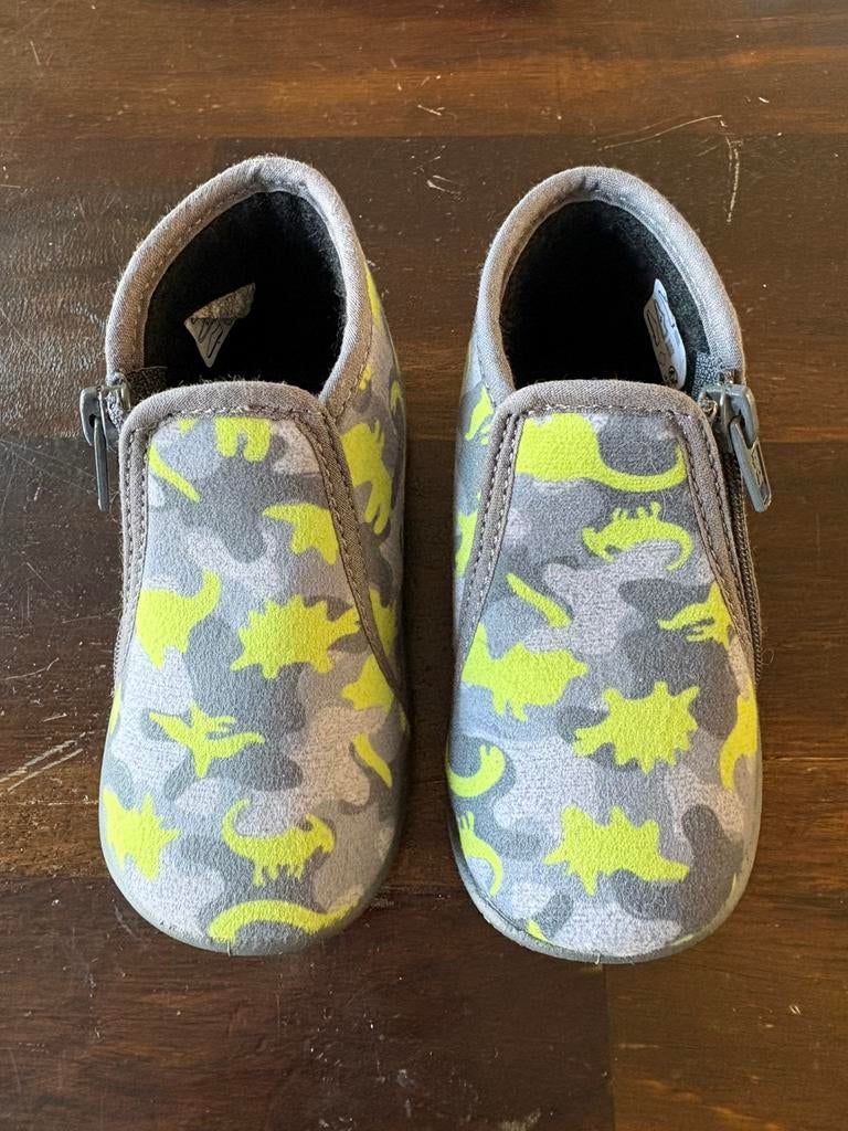 Nieuwe TOTI sloffen/schoentjes maat 20, Kinderen en Baby's, Babykleding | Schoentjes en Sokjes, Schoentjes, Jongetje of Meisje