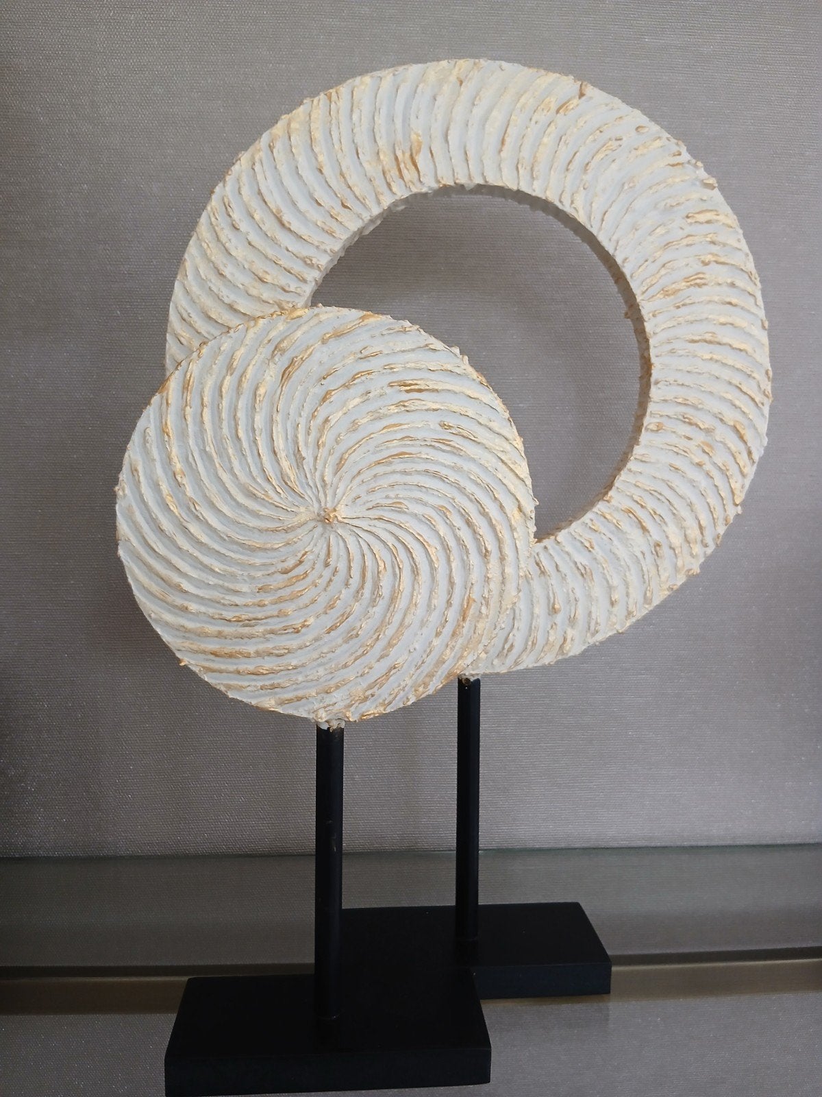 Te koop, ornamenten ivoor met goud gedecoreerd., Ophalen of Verzenden, Nieuw