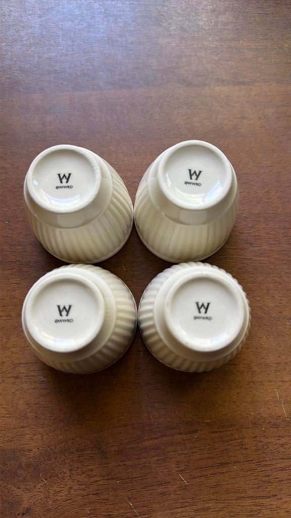 Wedgwood SPRINGTIME eierdopjes, Huis en Inrichting, Keuken | Servies, Overige typen, Ophalen of Verzenden, Zo goed als nieuw, Wedgwood