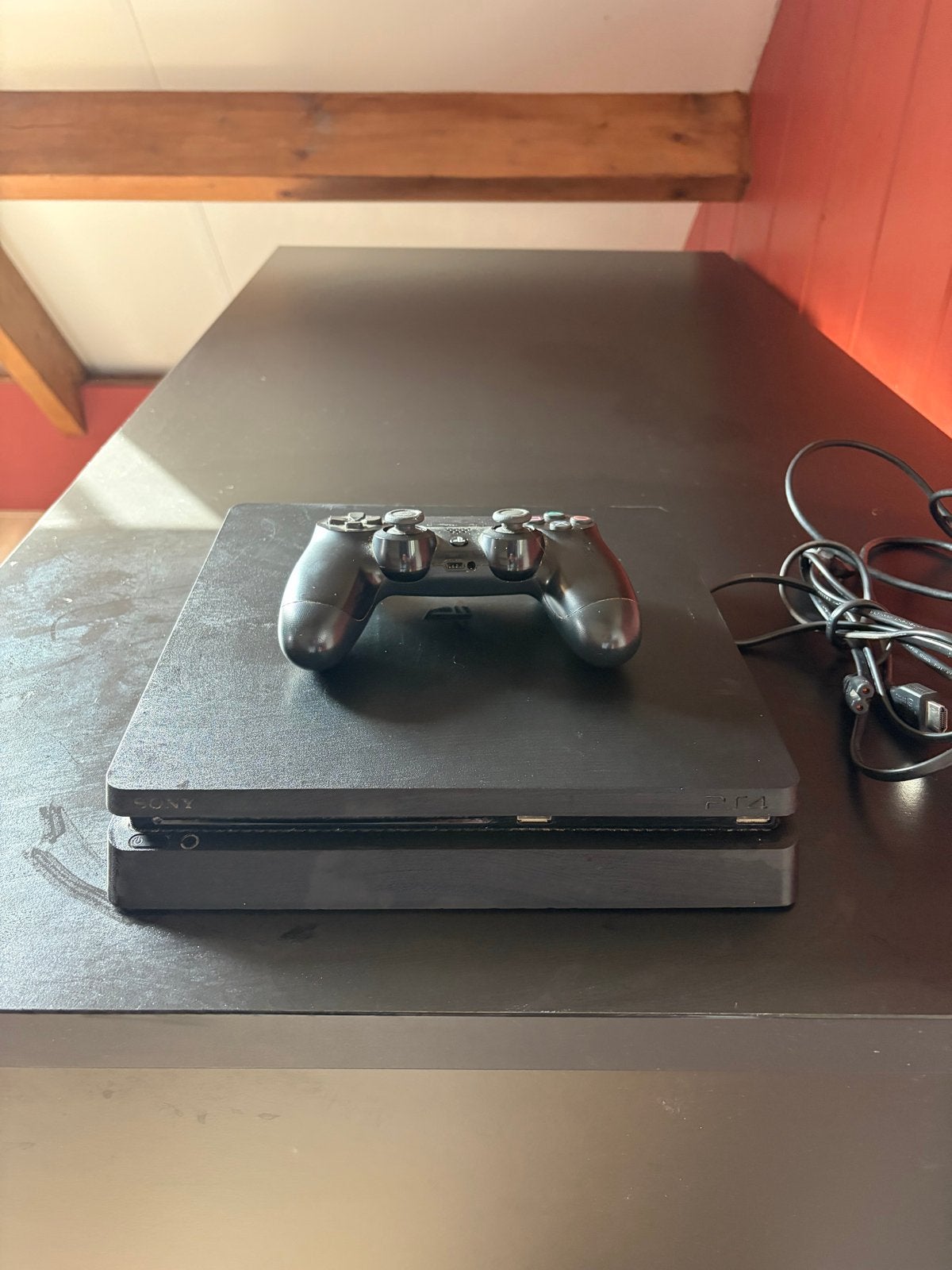PlayStation 4 Slim met 1 controller en kabels, Ophalen, Met 1 controller, Slim, 500 GB