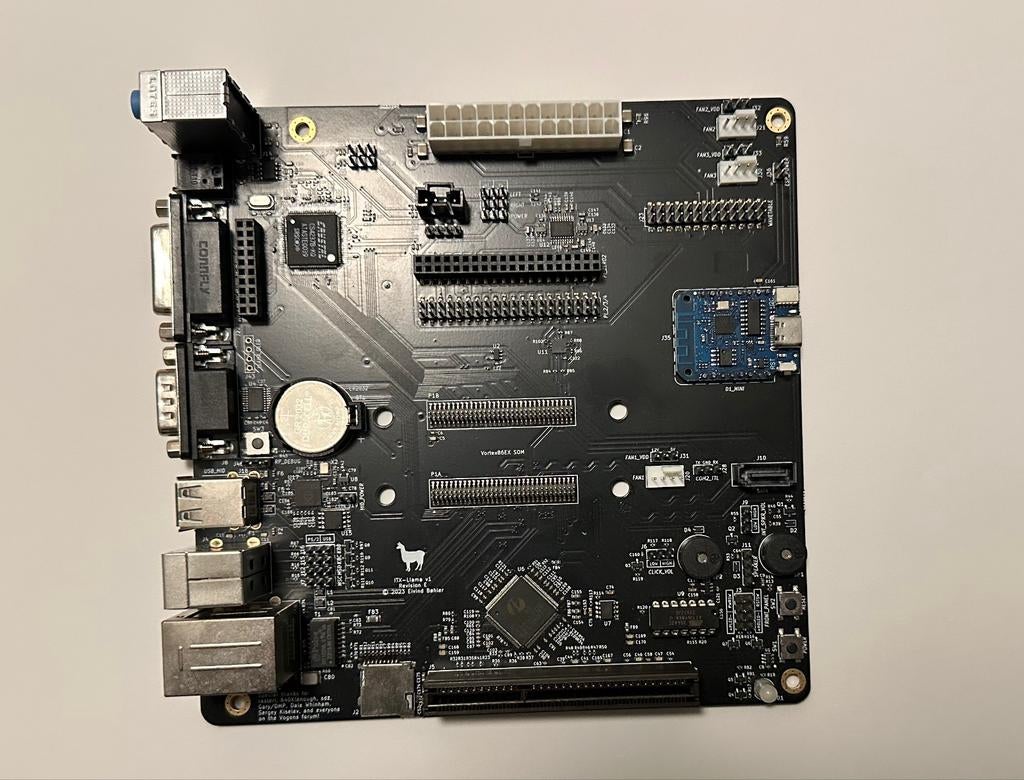 Itx llama + voodoo 3 + ATI 9250, Computers en Software, Ophalen of Verzenden, Zo goed als nieuw, Onbekend