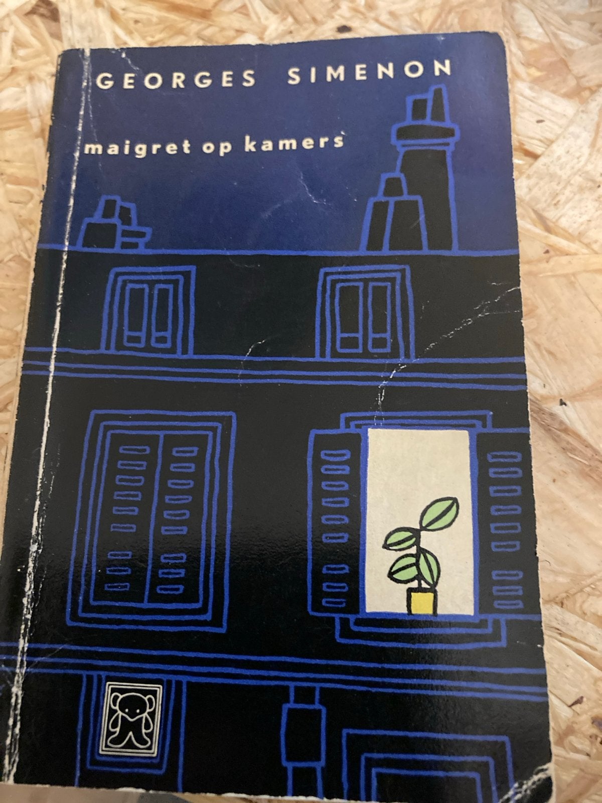 Georges Simenon - Maigret op kamers (Zwarte Beertjes), Ophalen of Verzenden, Gelezen
