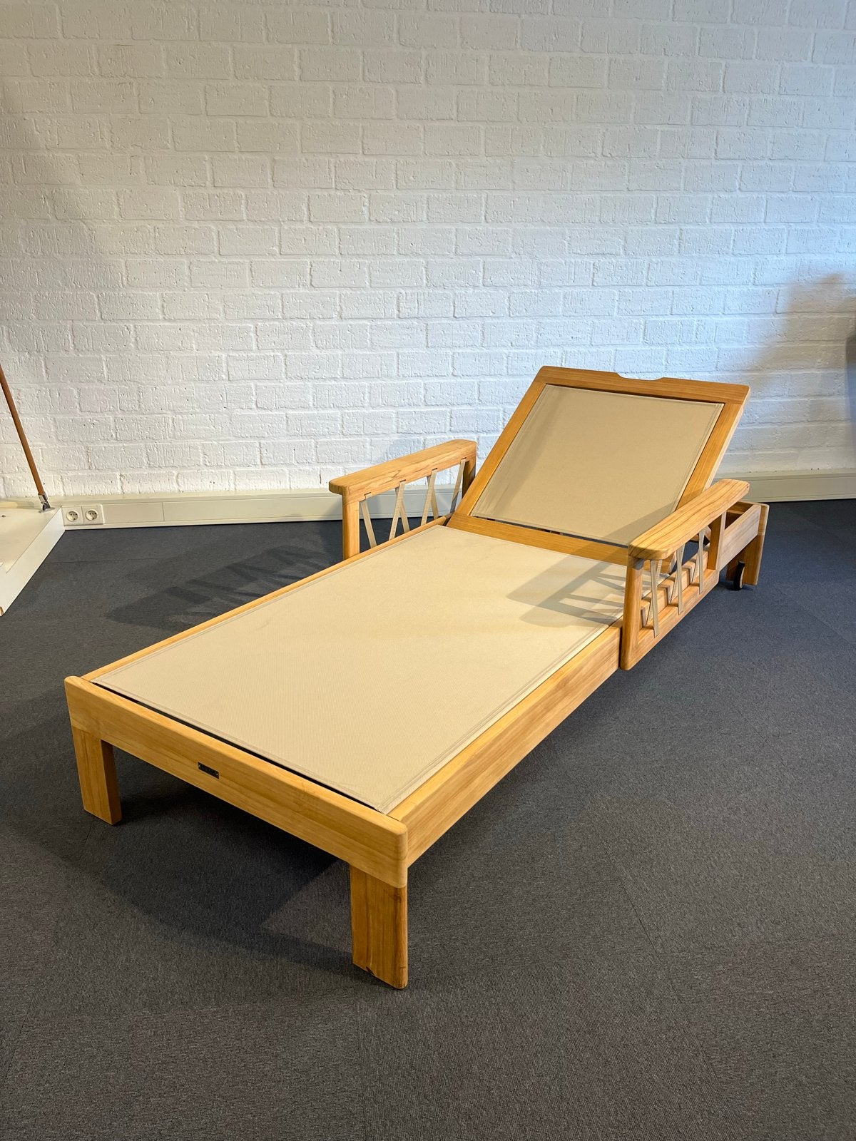 Luxe Teakhouten Ligbed met Verstelbare Rugleuning, Tuin en Terras, Ophalen, Nieuw, Teakhout, Verstelbaar