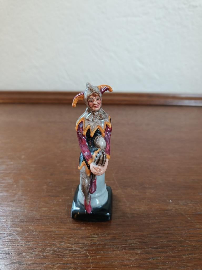 Royal Doulton Beeldje 'The Jester', Ophalen of Verzenden, Zo goed als nieuw, Mens