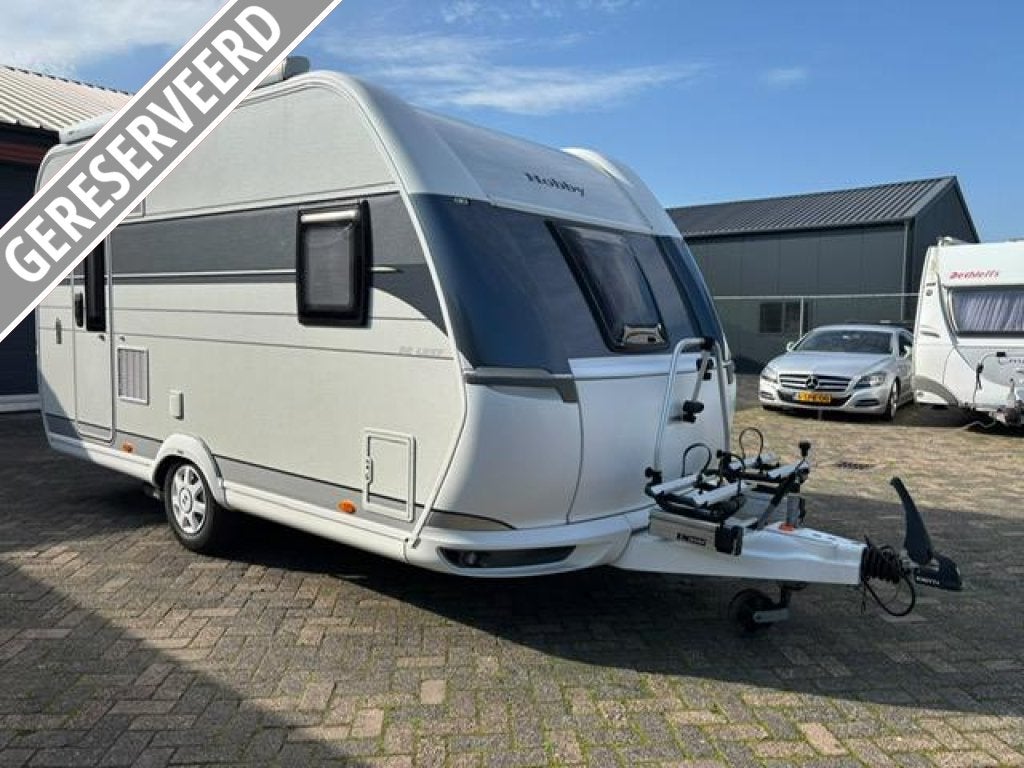 Hobby De Luxe 400 SFE bj.2021, BOM VOL !!! Mover, airco..., Fietsenrek, Hobby, Bedrijf, Treinzit