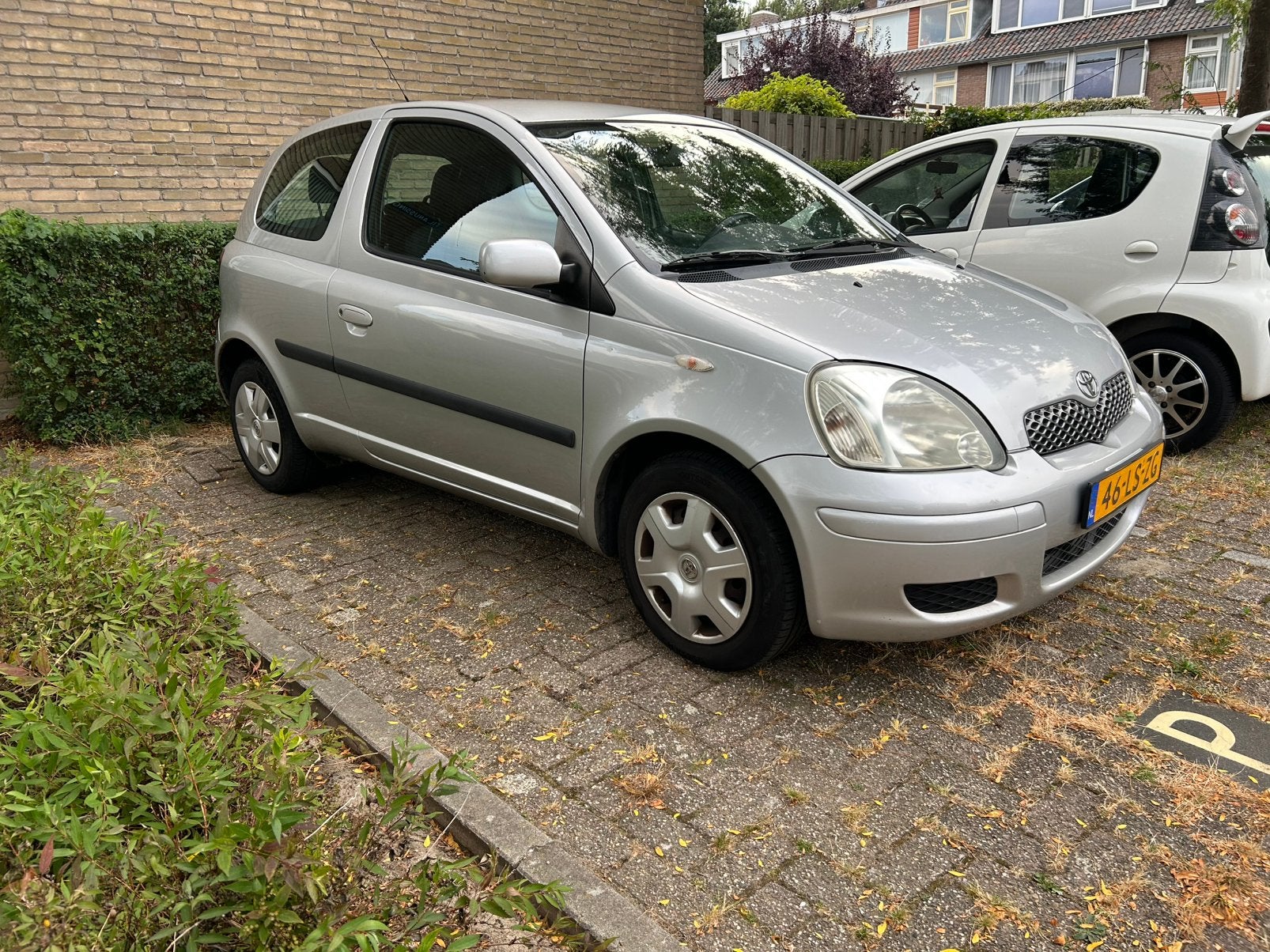 NIEUWE KOPP. Toyota Yaris 1.3 16V Vvti Sol., Voorwielaandrijving, 31 €/maand, 4 cilinders, 400 kg