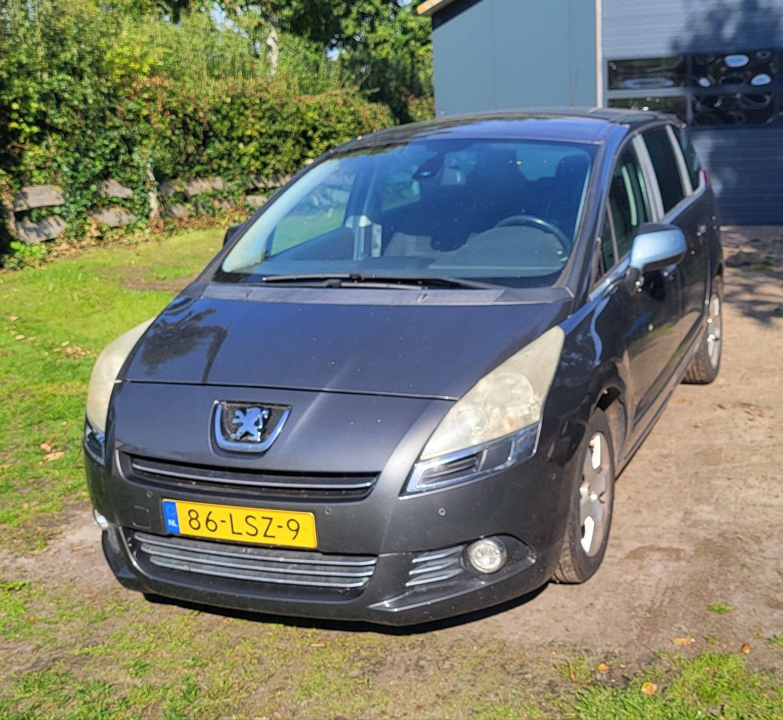 Peugeot 5008 1.6 VTI 5zit 2010 Grijs ....Koppeling defect..., Voorwielaandrijving, 4 cilinders, 75 €/maand, Handgeschakeld