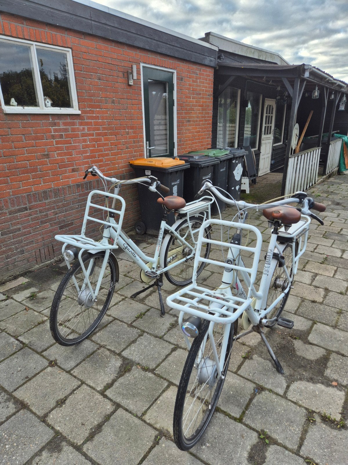 2 Gazelle elektrische fietsen (defect), Fietsen en Brommers, Ophalen, Gebruikt, Gazelle