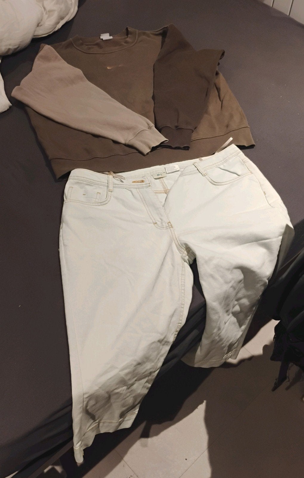 Nike sweater en capri broek, Nike, Ophalen of Verzenden