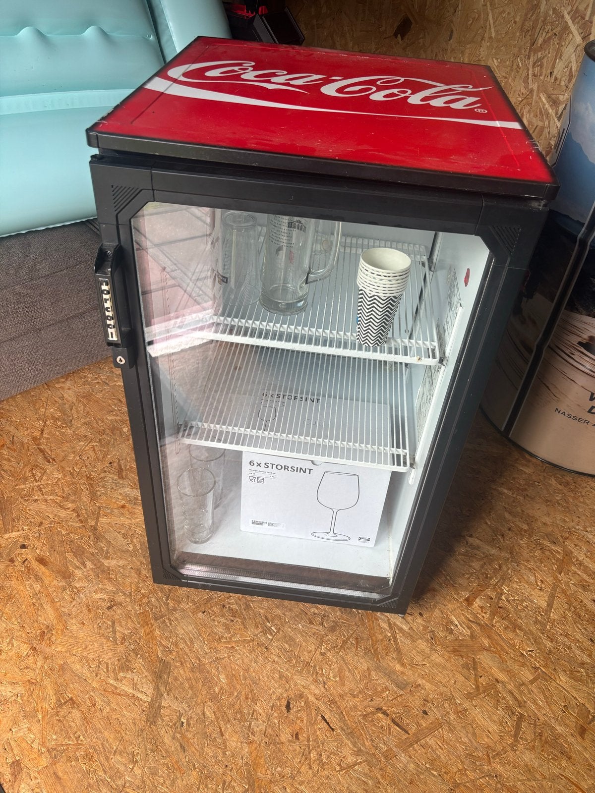 Originele Coca-Cola koelkast - Gebruikt, goed werkend, Minder dan 45 cm, Minder dan 75 liter, Ophalen, 85 tot 120 cm