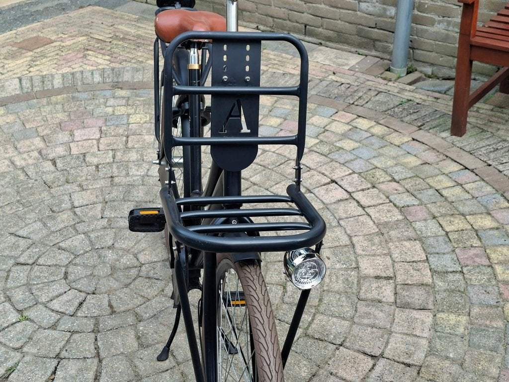 Foto 3 van Altec Stadsfiets met Voordrager - Zwart, hele nette fiets