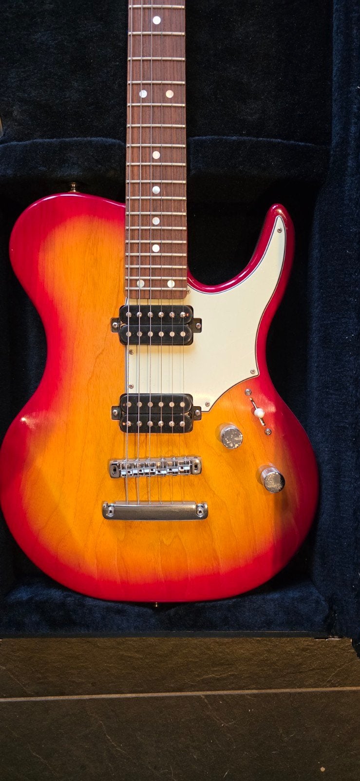 John Mcguire handmade gitaren, Ophalen, Solid body, Overige merken