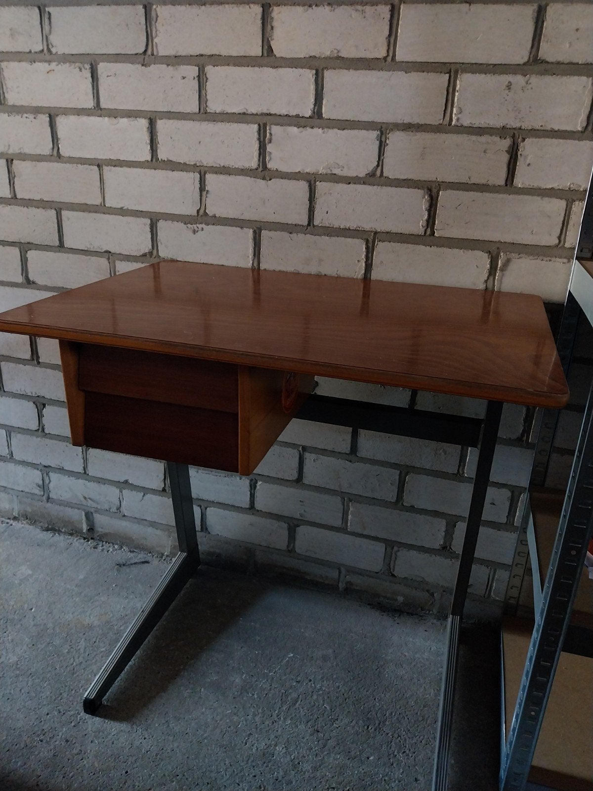 Bureau, schoolbankje, schooltafeltje. Jaren 60. Vintage, Ophalen, Gebruikt, 50 tot 100 cm, Vintage, industrieel.