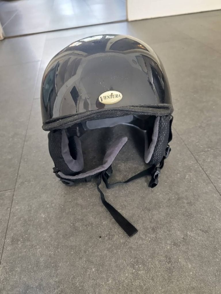 Ventura skihelm maat M met Recco reflector, Gebruikt, Overige typen, Minder dan 100 cm, Ophalen