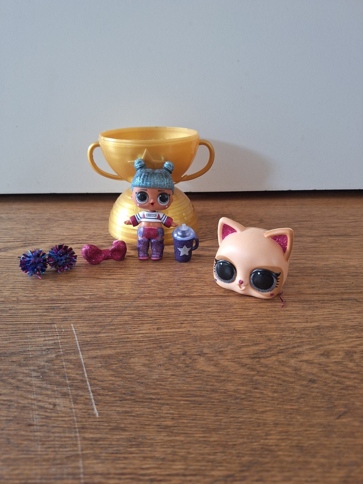LOL Surprise Cheer Squad Poppen met Accessoires, Ophalen, Zo goed als nieuw, Overige typen